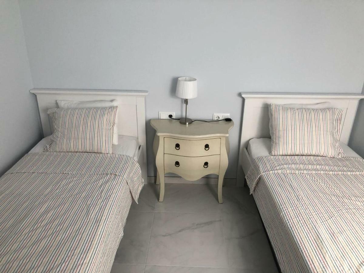 2 Bedroom Apartment In The Old Town, Close To The Beach L' Escala Ngoại thất bức ảnh