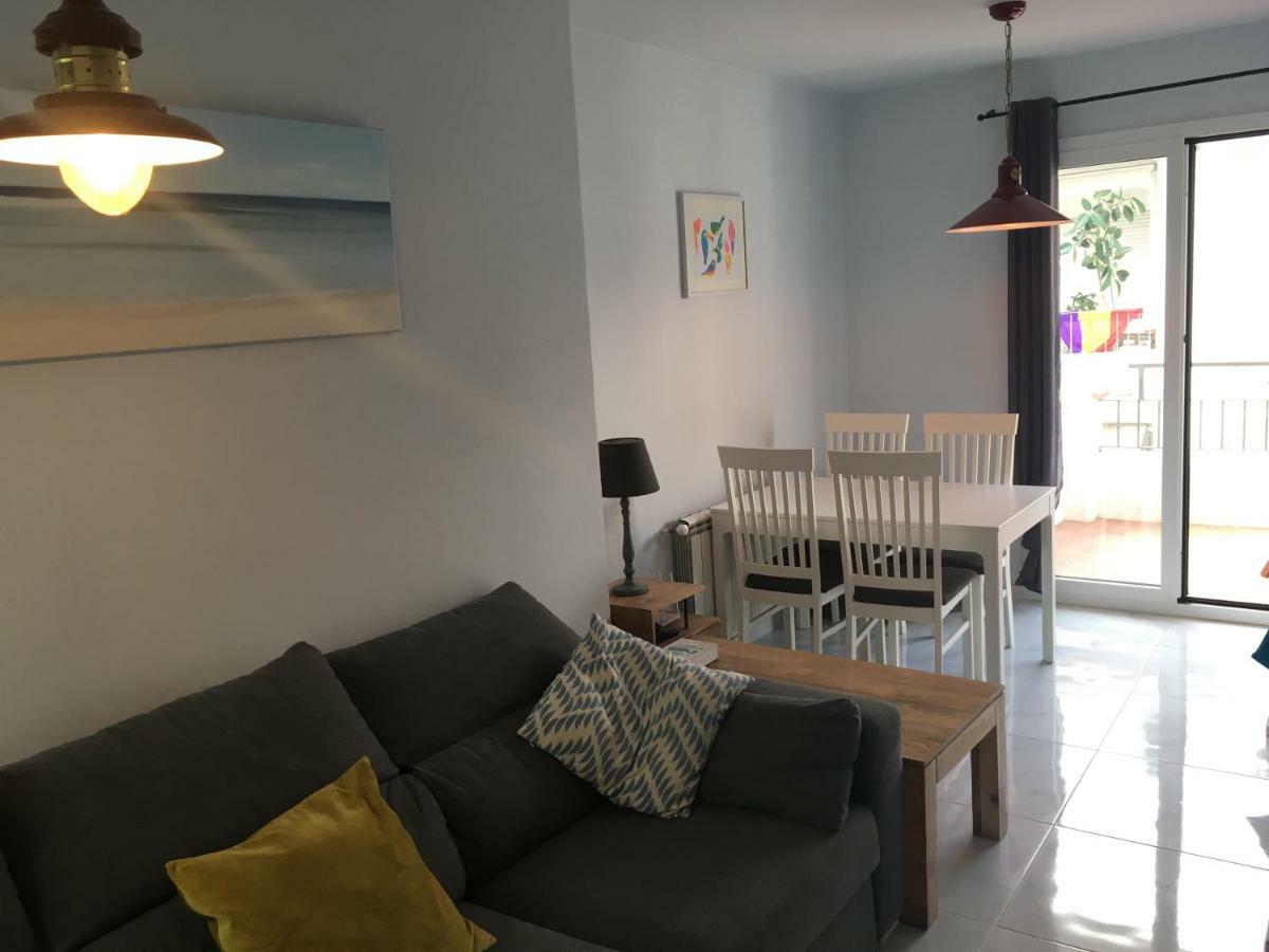 2 Bedroom Apartment In The Old Town, Close To The Beach L' Escala Ngoại thất bức ảnh